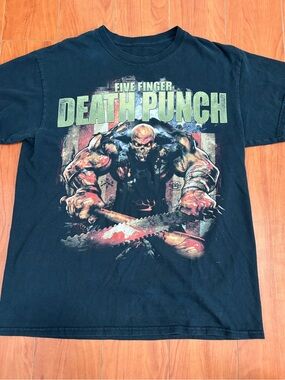 Five Finger Death Punch Band T-Shirt - Size Medium (Cut Tag)